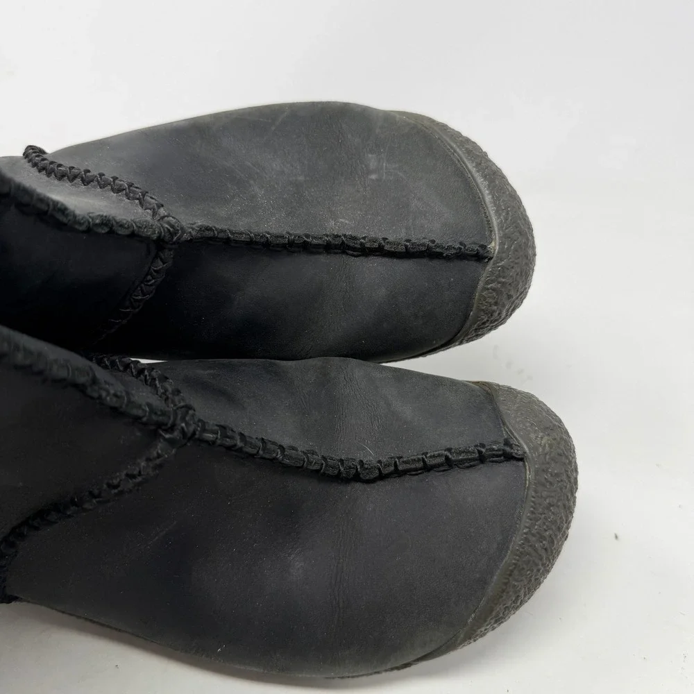 Keen Womens Black Leather Shearling Lined Toggle Boots Size 8 5361-BLCK